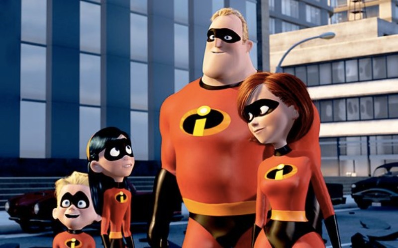 film animasi terbaik The Incredibles (2004)